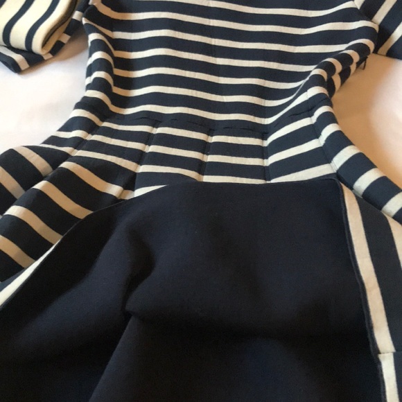 Striped scuba fit n flare dress size 4 (navy blue) - Picture 6 of 7
